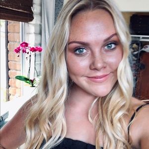 Meet your Posher, Sydney